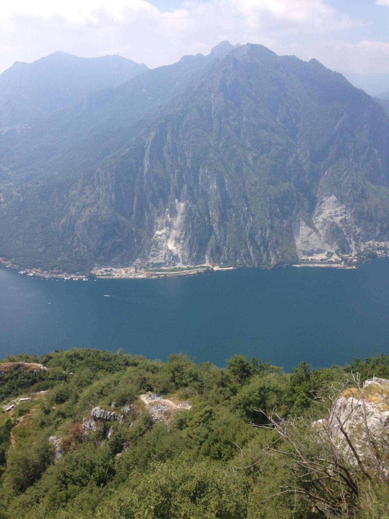Montebello Lake Лекко Экстерьер фото